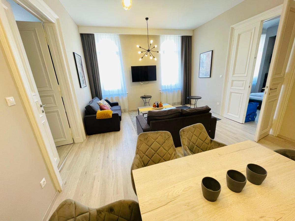 Podmaniczky Deluxe Apartment 부다페스트 외부 사진